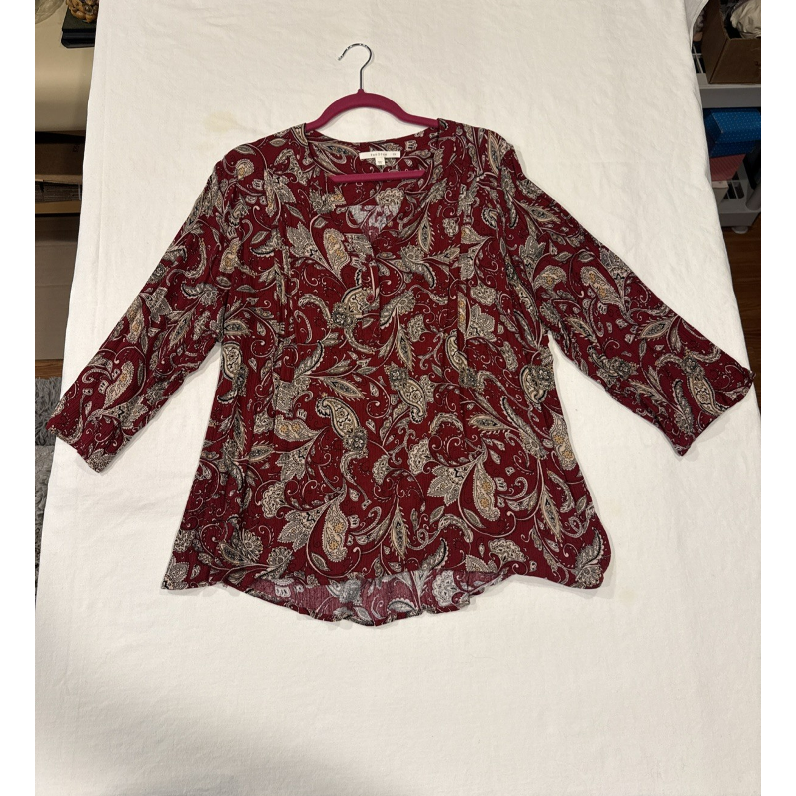 Fun 2 Wear Women’s 2xl Blouse Burgundy Paisley